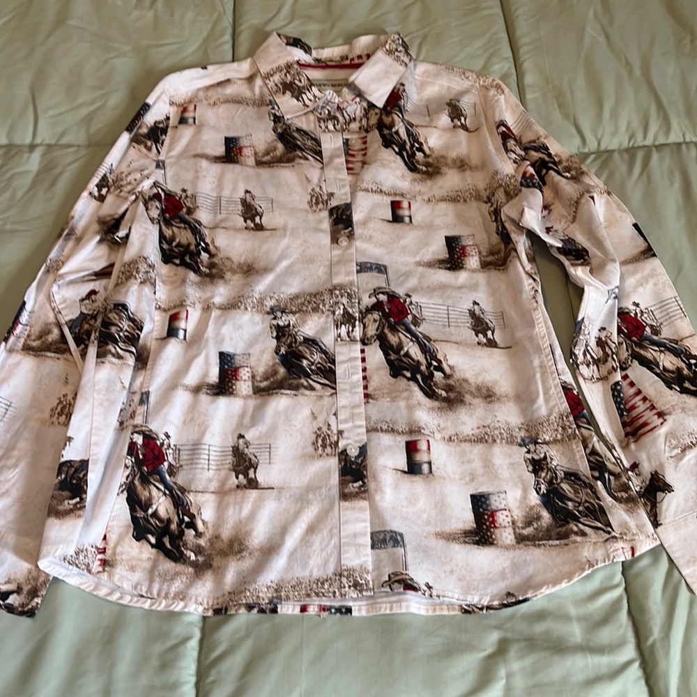 Bit & Bridle, size large, long sleeve button up!